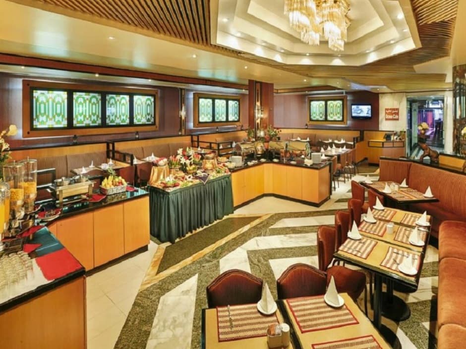Admiral Plaza Hotel