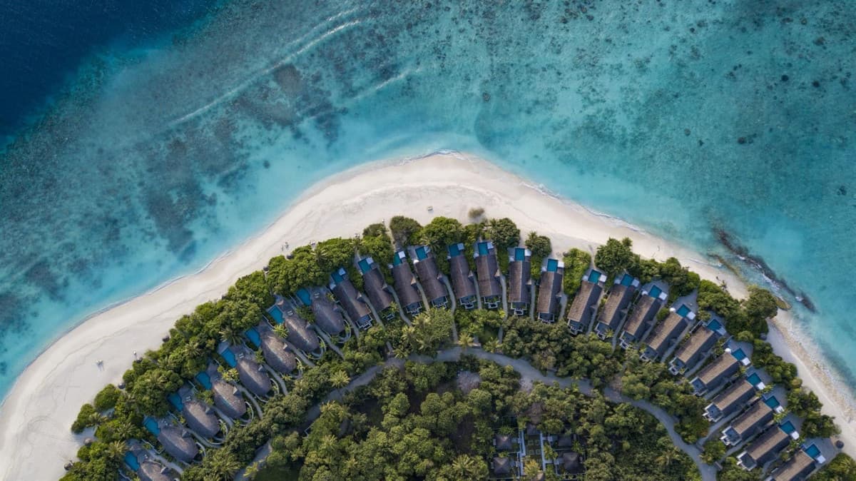 FURAVERI ISLAND RESORT